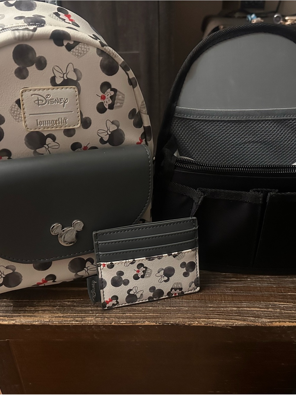 Disney Loungefly Minnie Mouse Gray Patterned Mini Backpack & Cardholder